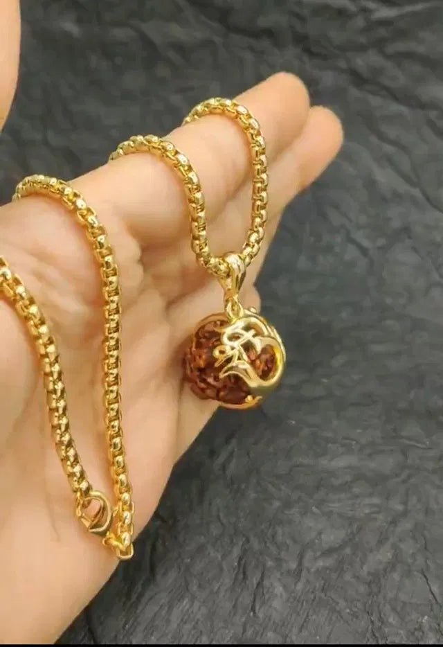 Om Rudraksha Pendant With Chain - General Mart